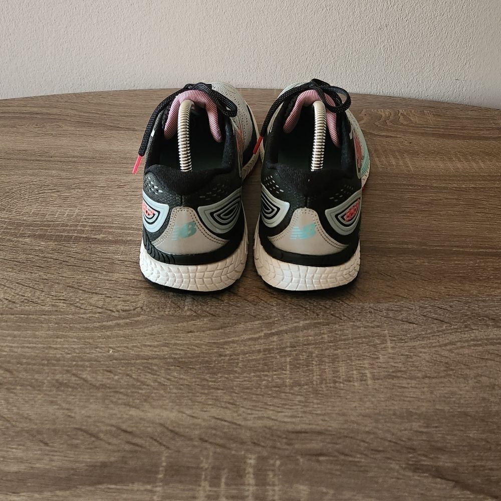 NEW BALANCE 880V7 TRUFUSE RUNNING SHOES GRAY/PINK/BLUE COLOR S 9,5 GREIT CONDITI - Picture 3 of 3